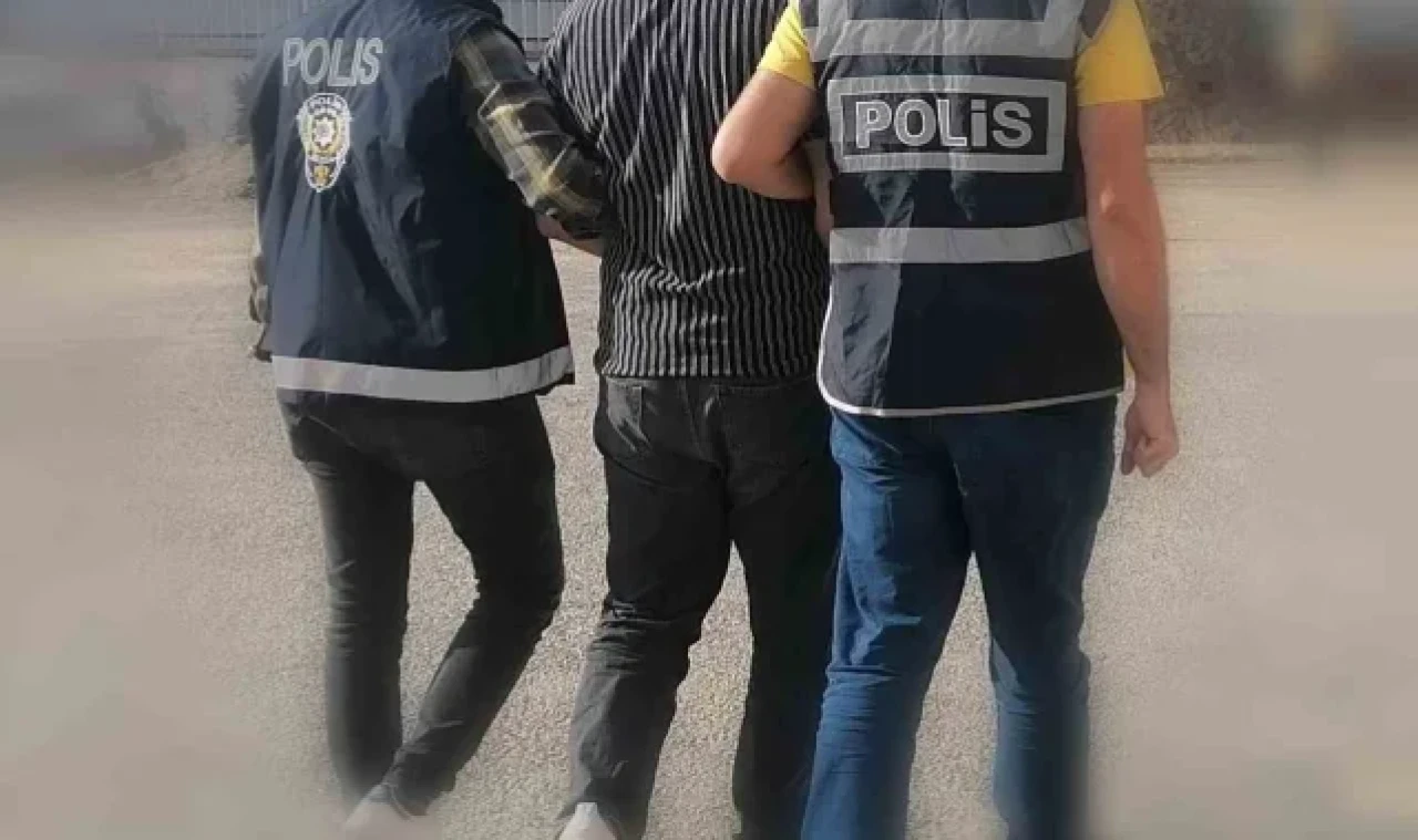 Elazığ'da asayiş uygulaması: 13 yıl kesinleşmiş hapis cezası bulunan şahıs yakalandı