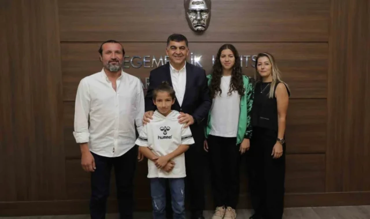 Fadıloğlu, Fenerbahçe'ye transfer olan Beril'i ağırladı
