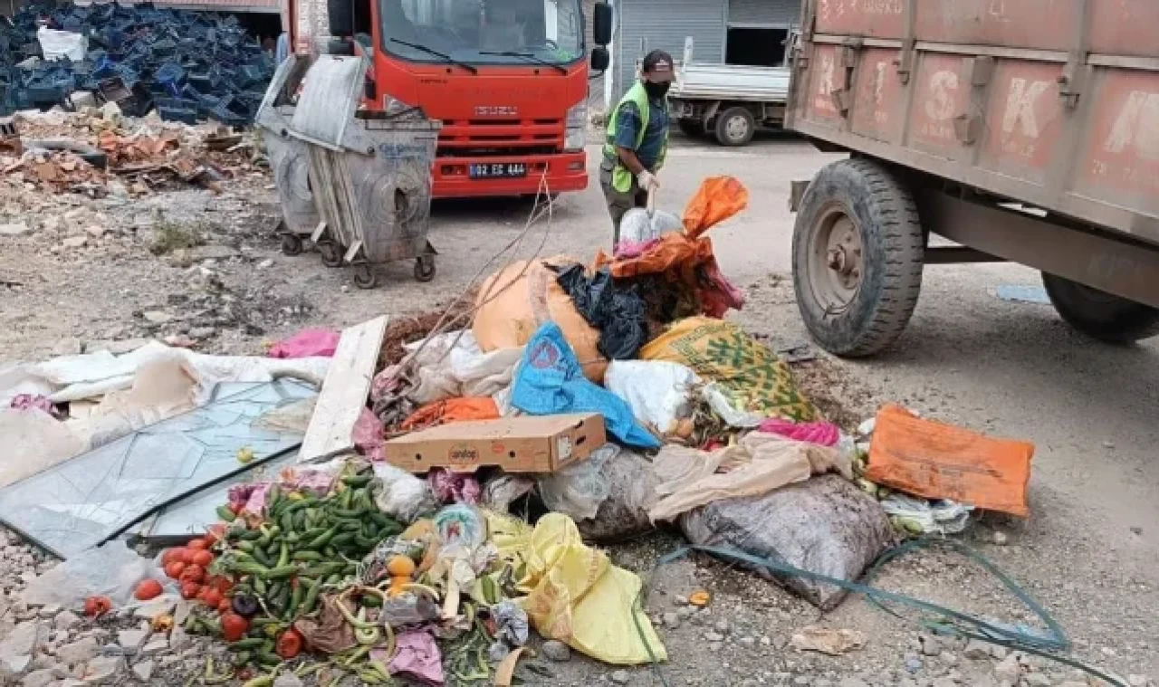 Gölbaşı ilçesinde temizlik çalışmaları aralıksız devam ediyor