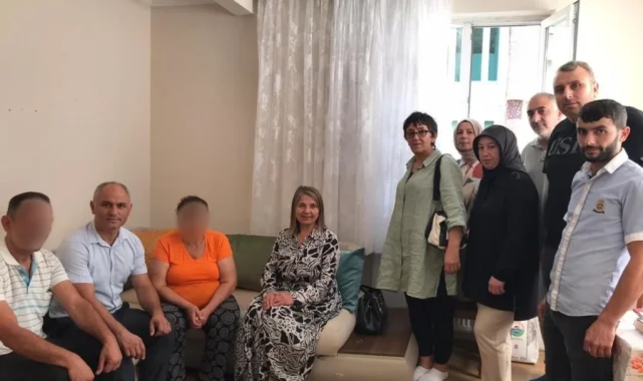 İlkadım'da depremzede ailelere destekler devam ediyor