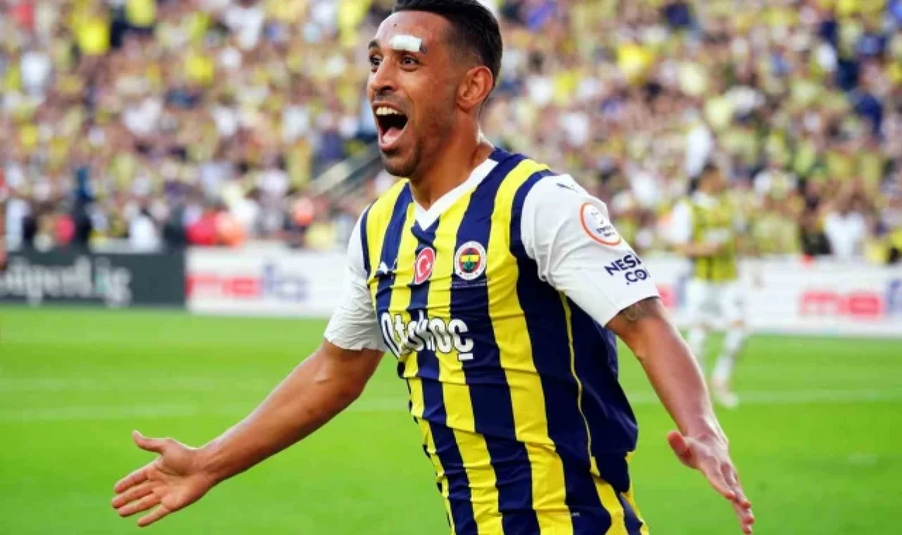 İrfan Can Kahveci, 1 gol ve 1 asistle yıldızlaştı
