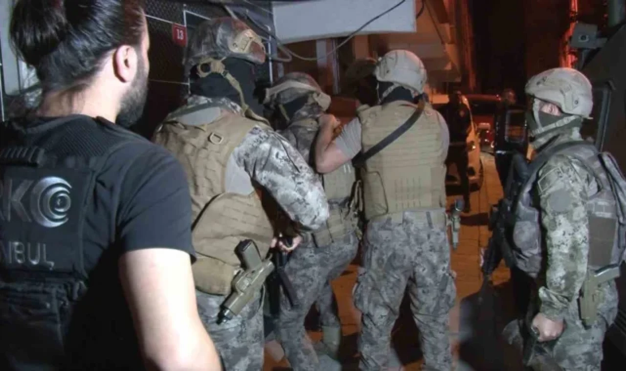 İstanbul'da uyuşturucu tacirlerine yönelik eş zamanlı operasyon