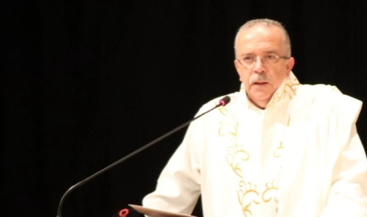 "İyi Bir Hekim Olmak İçin Önce İyi Bir İnsan Olmalısınız"