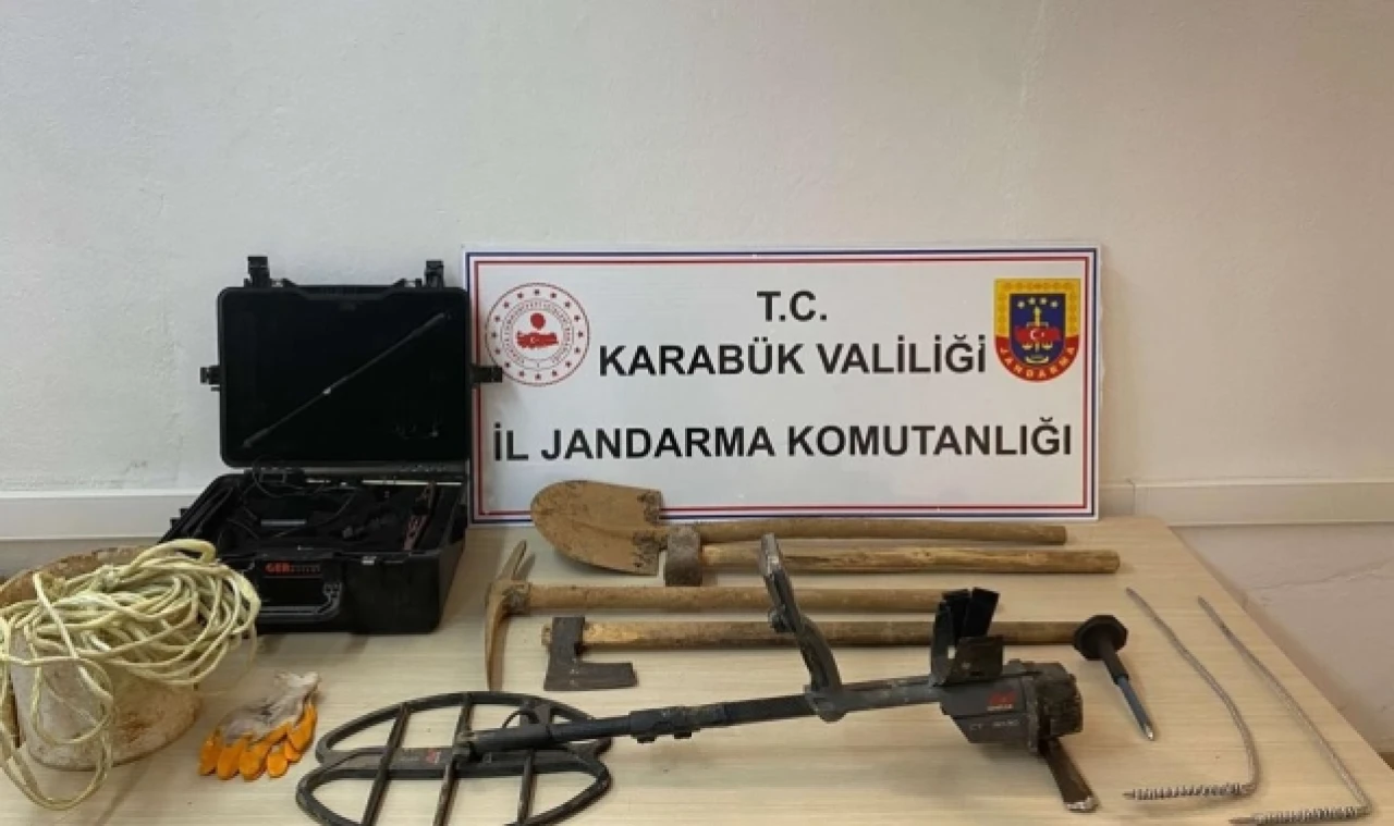 Kaçak kazı yapan şahıslar yakalandı