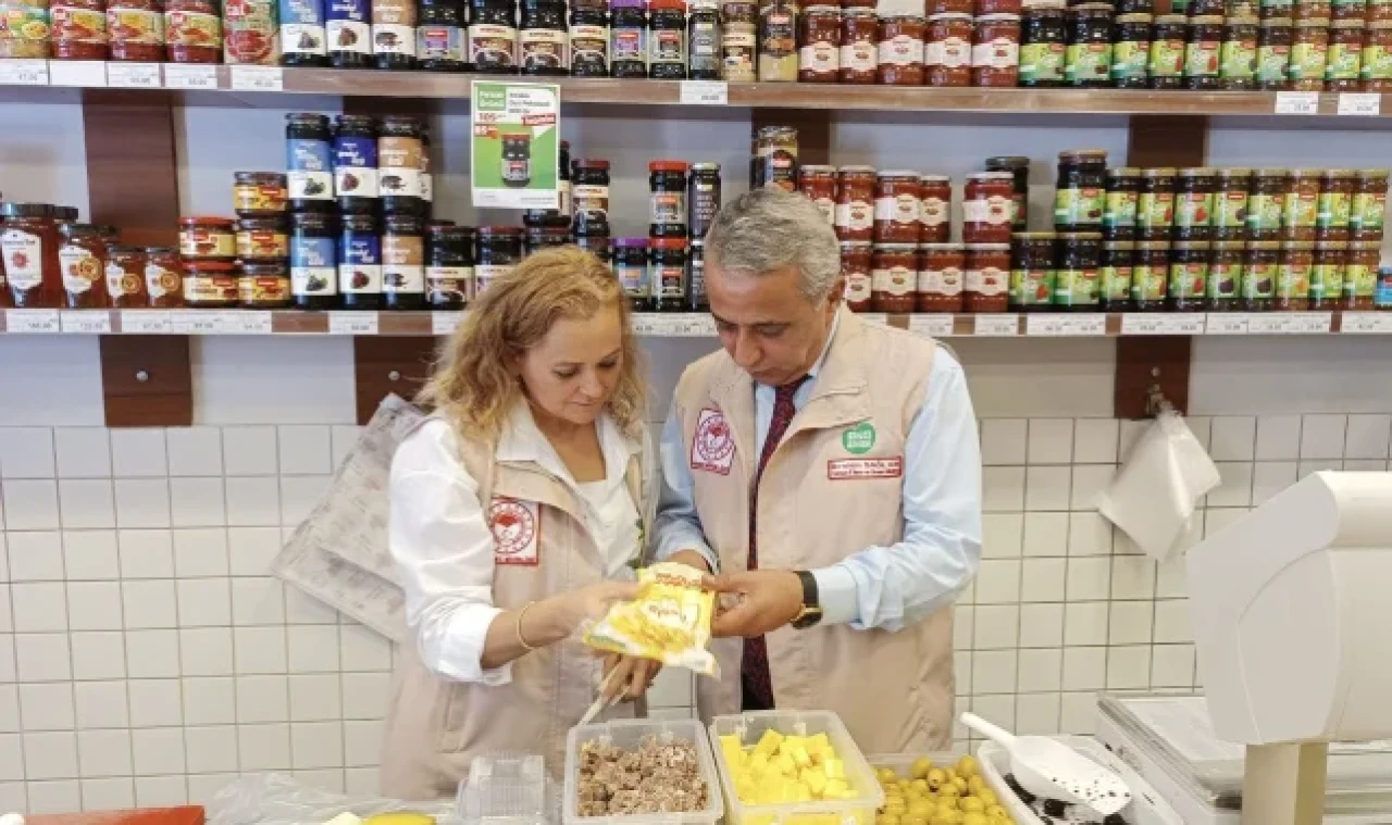 Kasap, şarküteri ve bakkallara eş zamanlı gıda denetimi