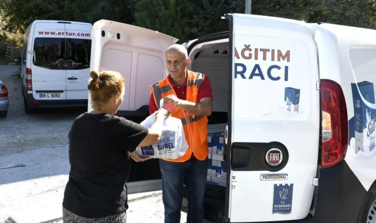 Kuşadası Belediyesi çocuklar için 6 ayda 41 bin 456 litre süt desteği sağladı