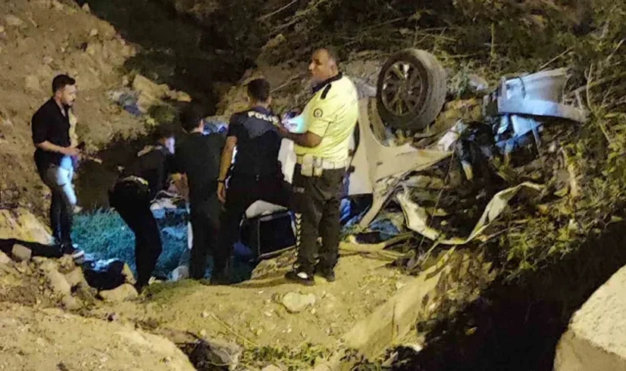 Menfeze uçan otomobilin sürücüsü hayatını kaybetti