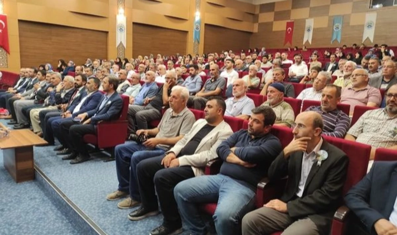 “Mevlid-i Nebi” konferansı düzenlendi