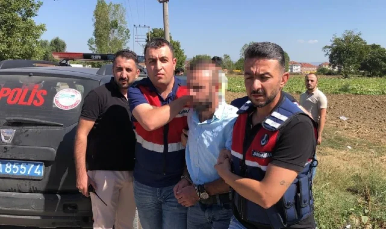 Öfkeli dayı yeğenine kurşun yağdırdı