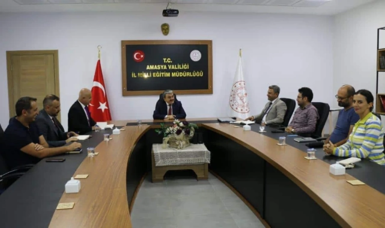 Ölçme Değerlendirme Merkezi idareci ve öğretmenleriyle toplantı gerçekleştirildi