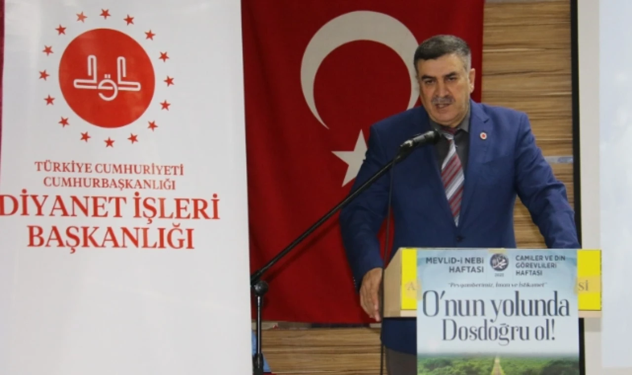 "Peygamberimizi çok seviyoruz, O’nu sevenleri de seviyoruz"