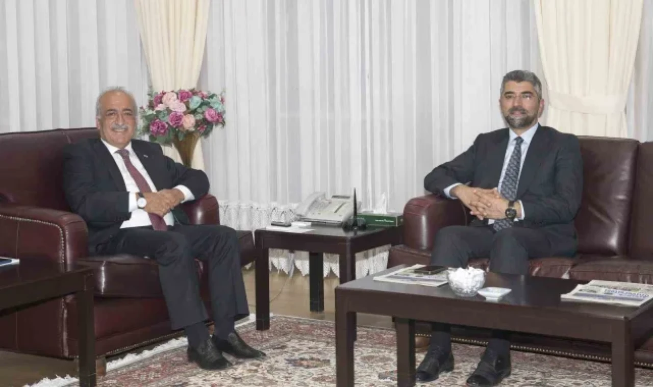Rektör Çomaklı; "İş birliği büyümeye devam ediyoruz"