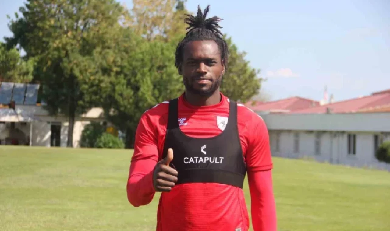 Samsunspor'un golcüsü Dimata: "Hedefim Avrupa'nın en iyi forvetlerinden biri olmak"