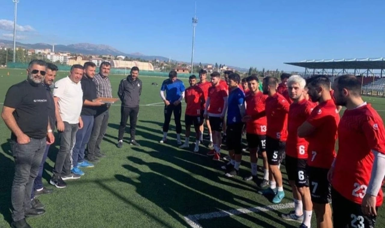 Sebatspor’a moral verildi