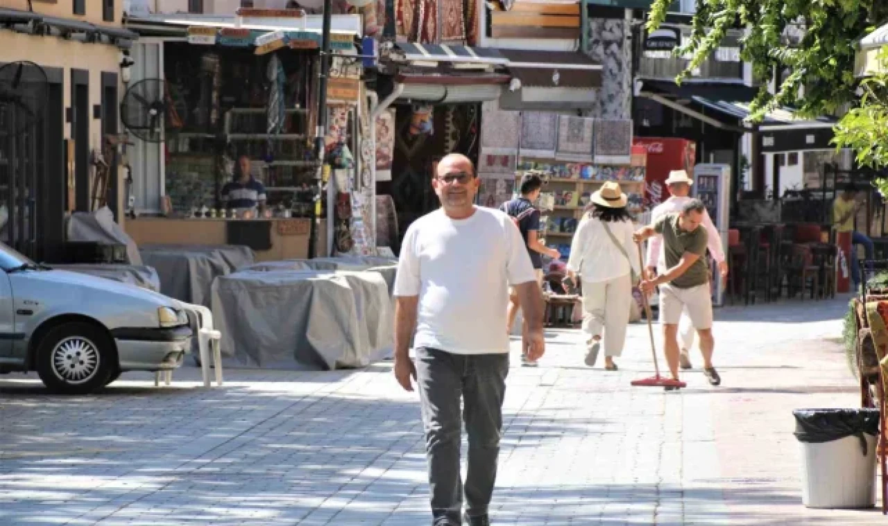 Seçmen sayısı 594 olan tarihi semti yılda 3 milyon turist ziyaret ediyor