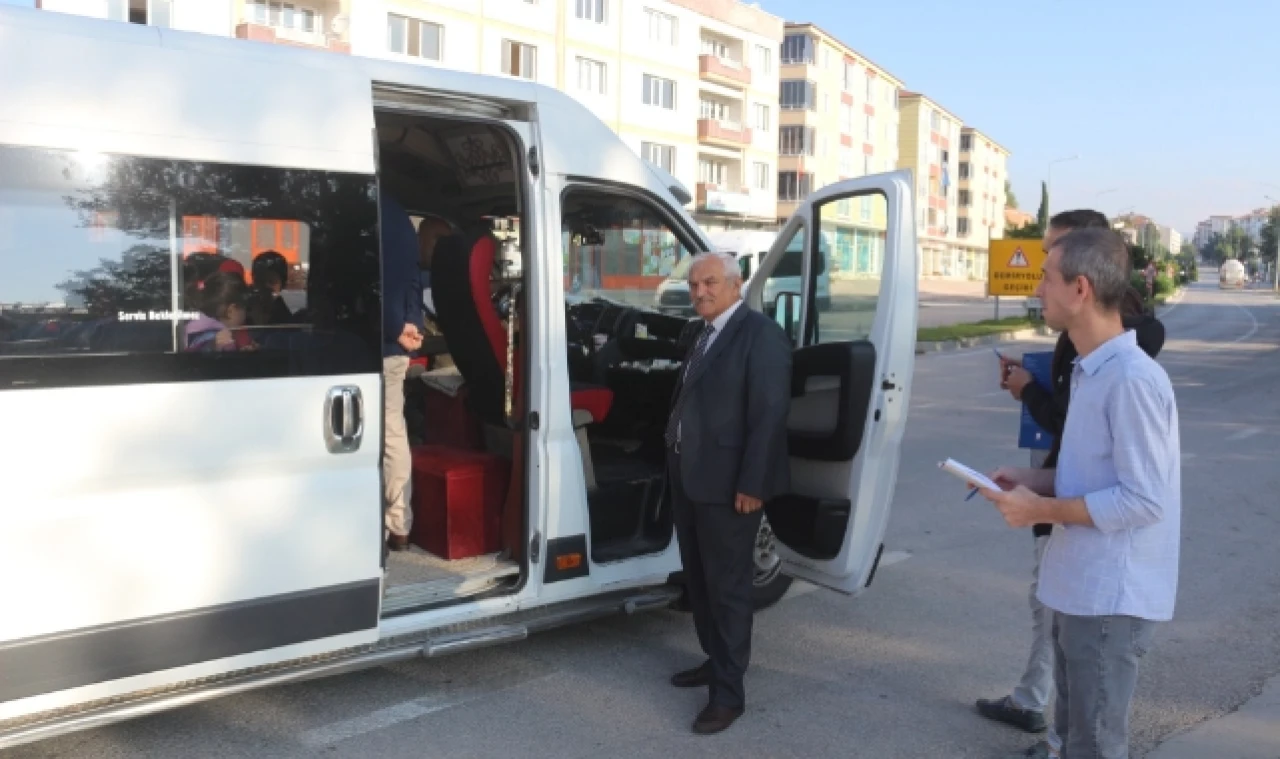 SULUOVA’DA SERVİS ARAÇLARI DENETLENDİ