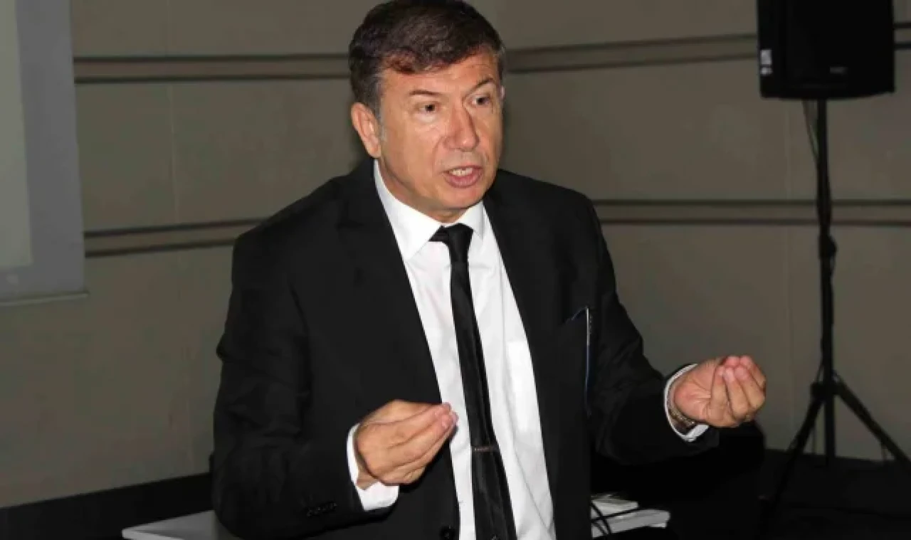 Tanju Çolak: "Milli takımda sevgi ve inanma sorunu var"