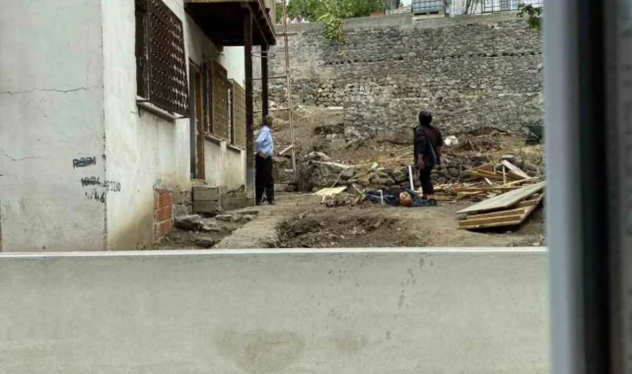Tokat'ta ev sahibi ile eski kiracı tartışmasında kan aktı, ev sahibi öldü
