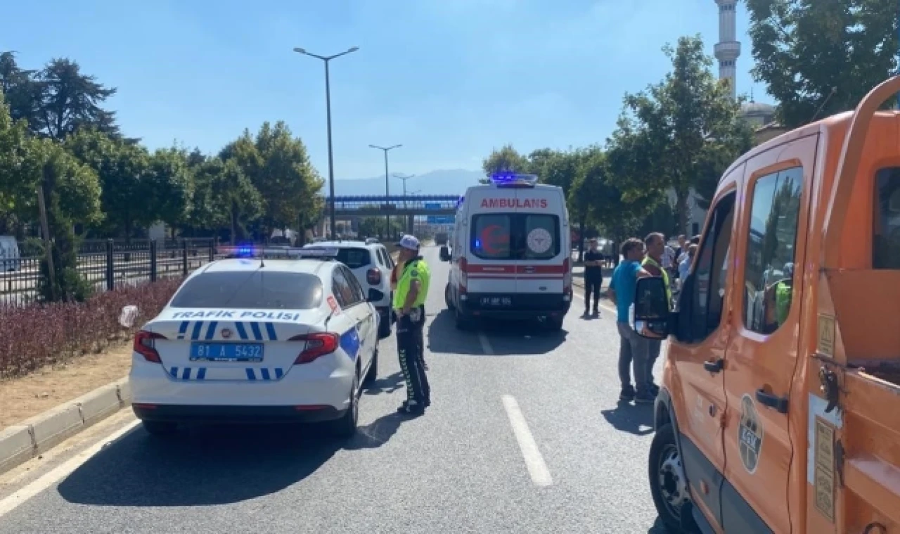 Üst geçidi kullanmayan öğrenciye cip çarptı