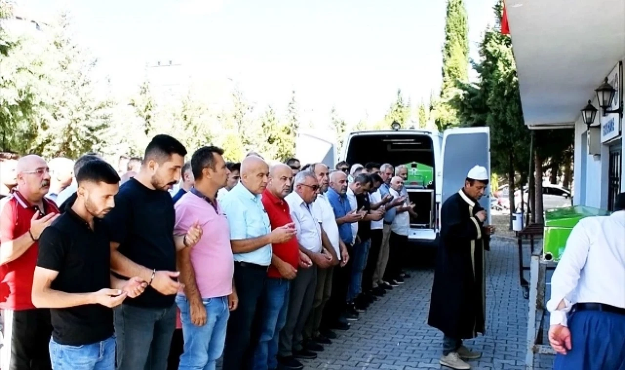Vezirköprü’de Sahte İçkiden 2 kişi öldü! 4 kişi gözaltına alındı.