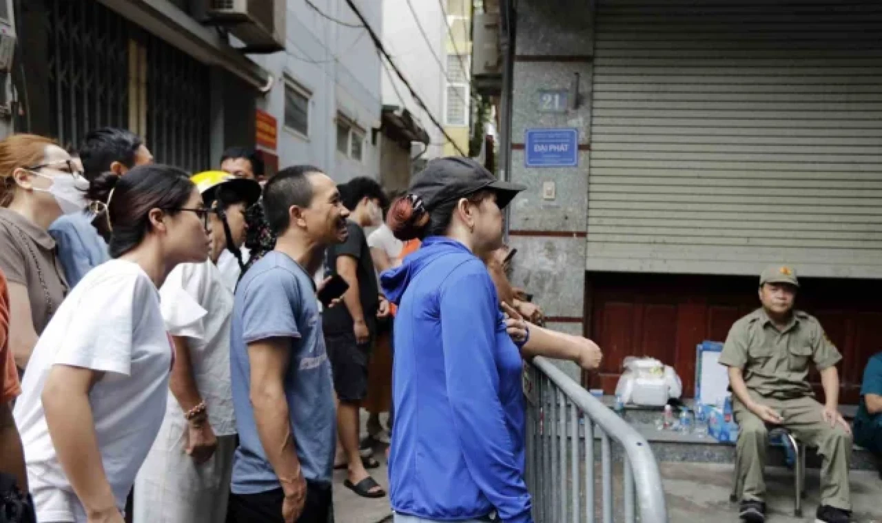 Vietnam'da 9 katlı apartmanda yangın: 30 ölü