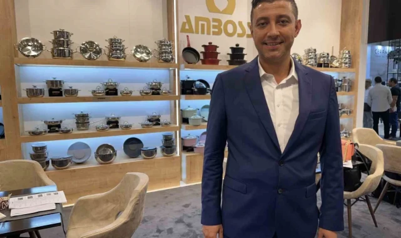 ZUCHEX fuarında tencerelerle bateri şovu