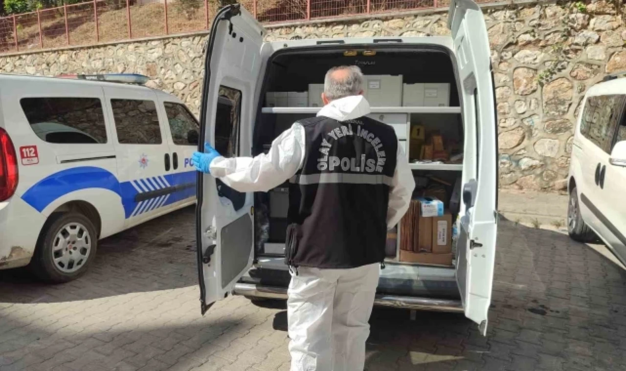 52 yaşındaki kadın evinde ölü bulundu