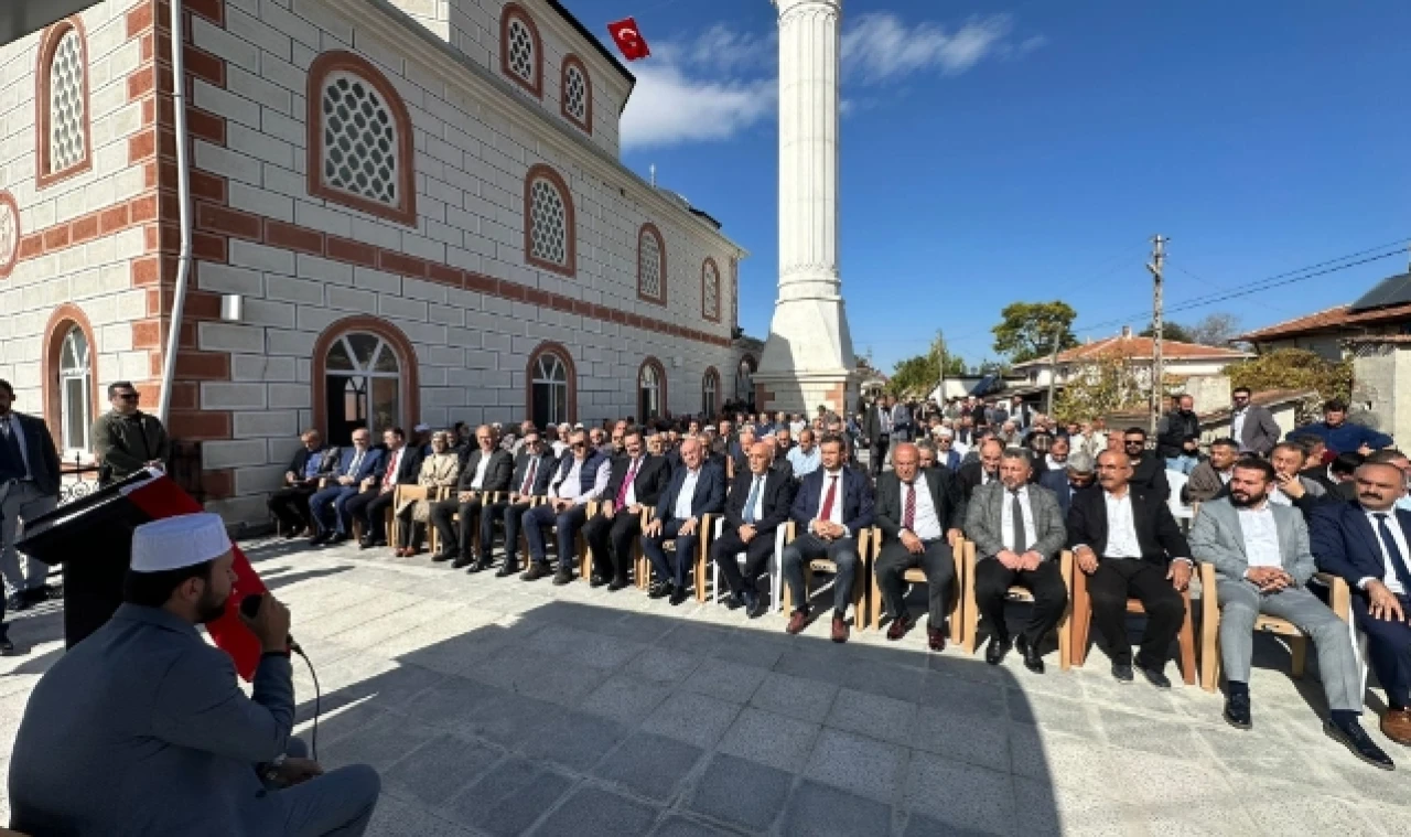 Akören Köyü Camii Dualarla İbadete Açıldı