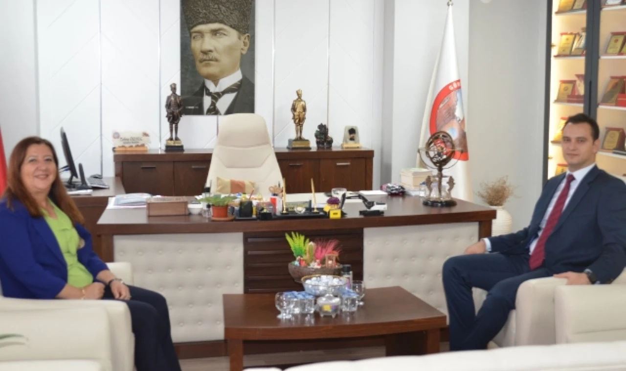 Başkan Özyol'a İade-i Ziyarette Bulundu