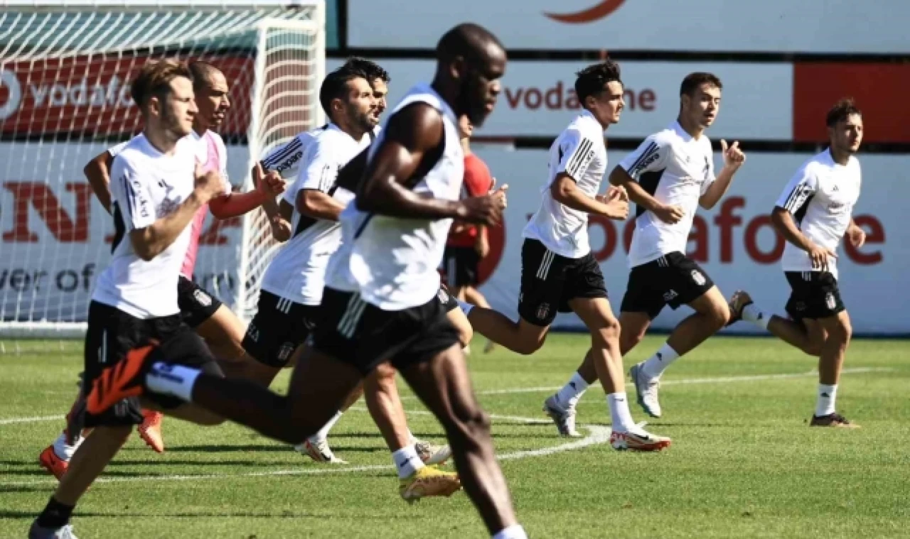 Beşiktaş, Galatasaray maçı hazırlıklarına devam etti