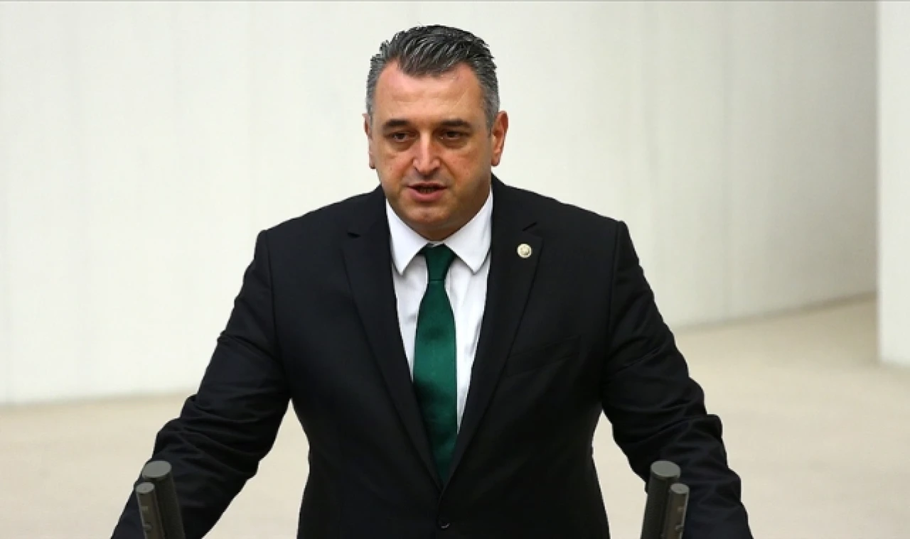 "Birinci yüzyılını tamamladığımız Cumhuriyetimizin 100. Yılı Kutlu Olsun"