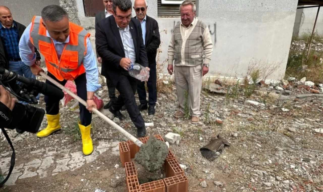 Devlet Hastanesi için temsili temel atma töreni düzenlendi.