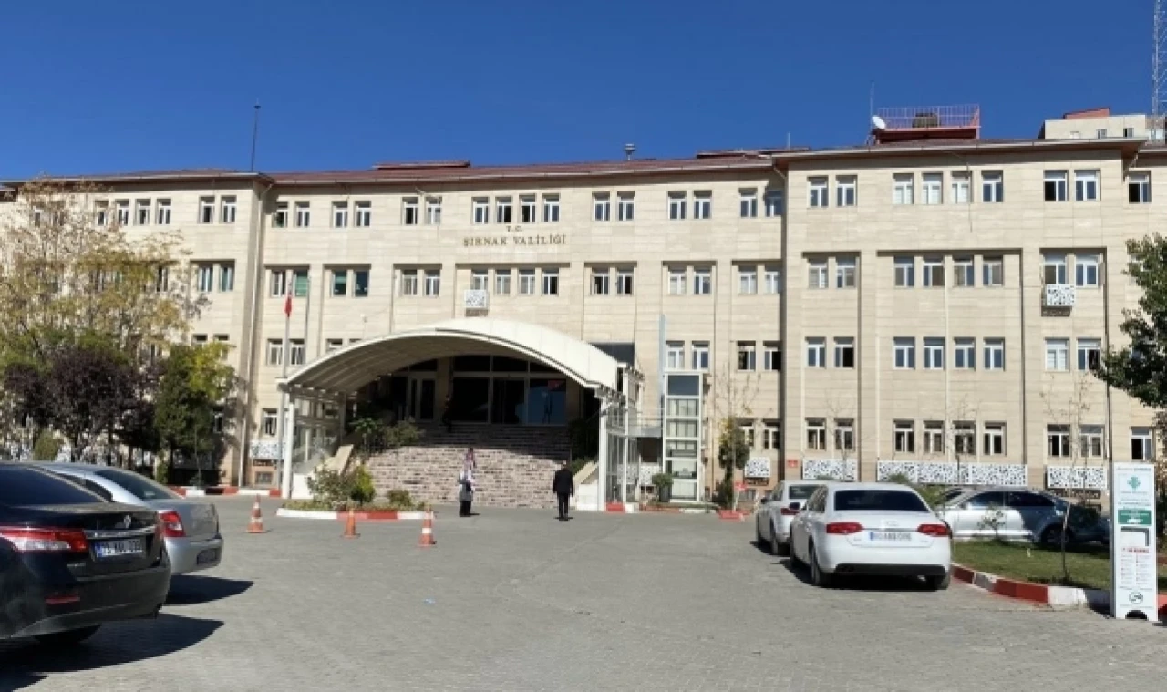 Gösteri ve yürüyüşler 10 gün yasaklandı