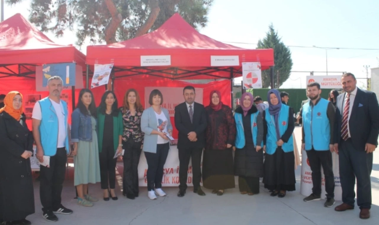 İl Müftüsü Ayvaz gençlerle bir araya geldi