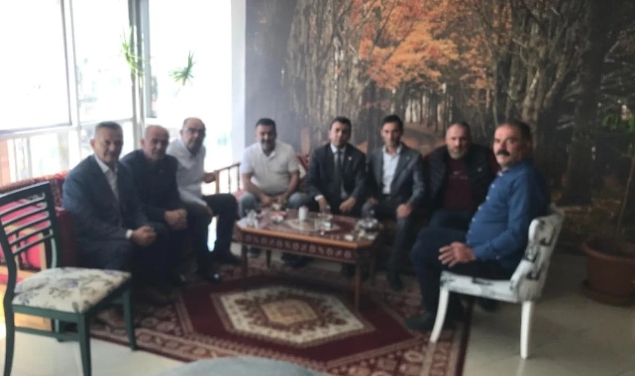 İYİ Partililer Kahvaltıda Buluştu