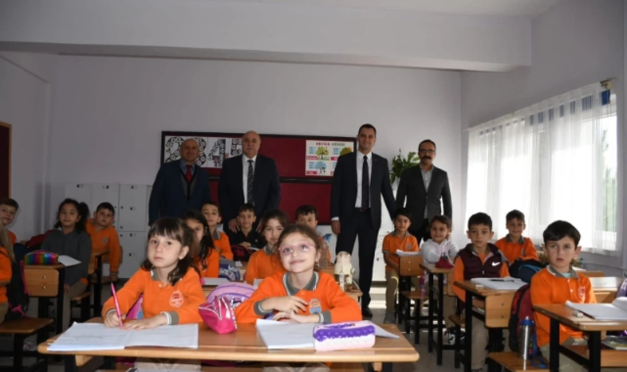 Kaymakam Büyükkaymakçı Öğrencilerle bir araya geldi.