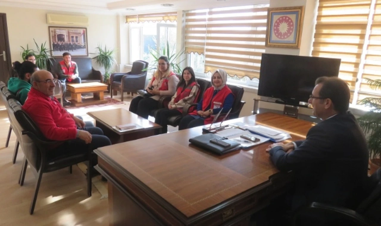 Kızılay’dan Kaymakam Güldoğan’a ziyaret
