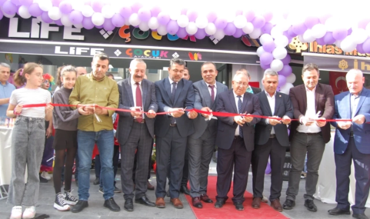 Life Çocuk'a görkemli açılış