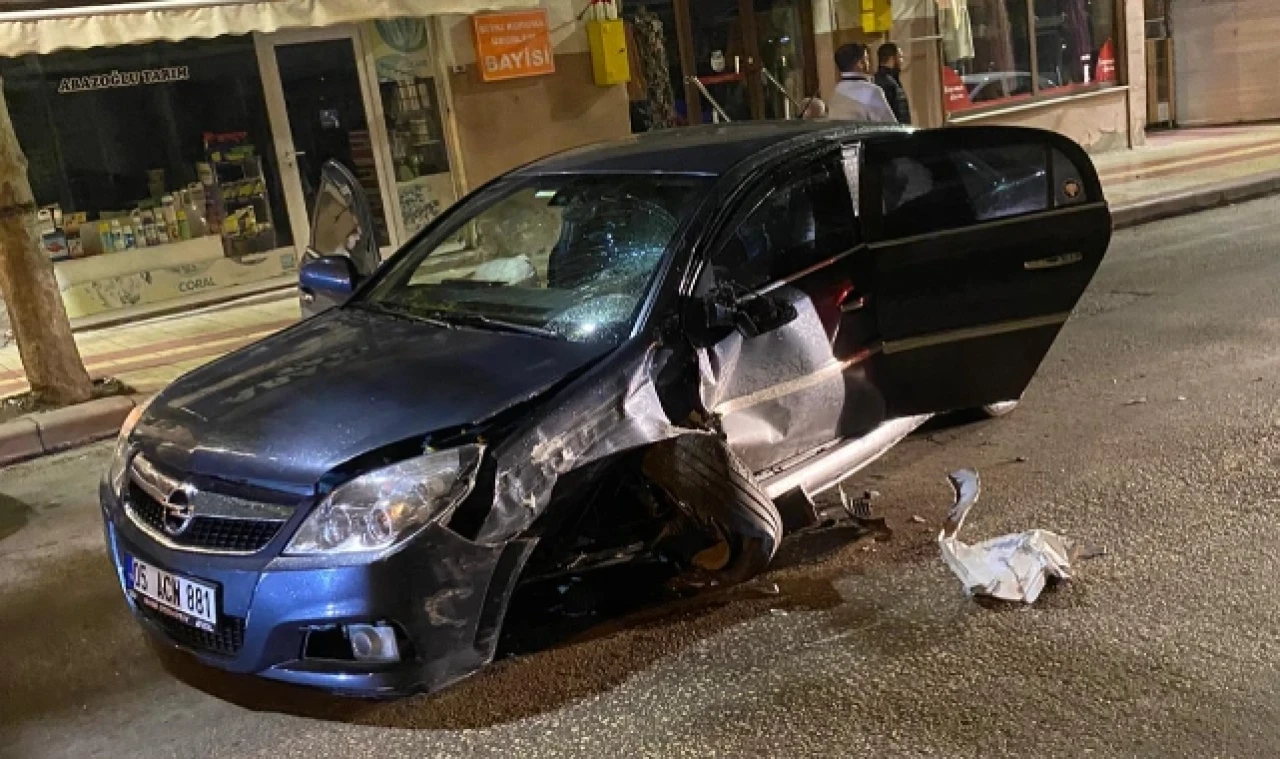 Merzifon Cumhuriyet Caddesinde trafik kazası!