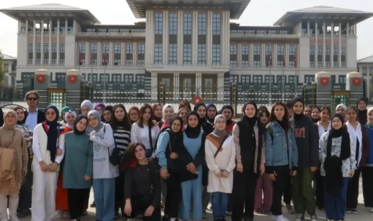 Merzifon’lu Öğrenciler Ankara’da  Cumhurbaşkanı İle Buluştu
