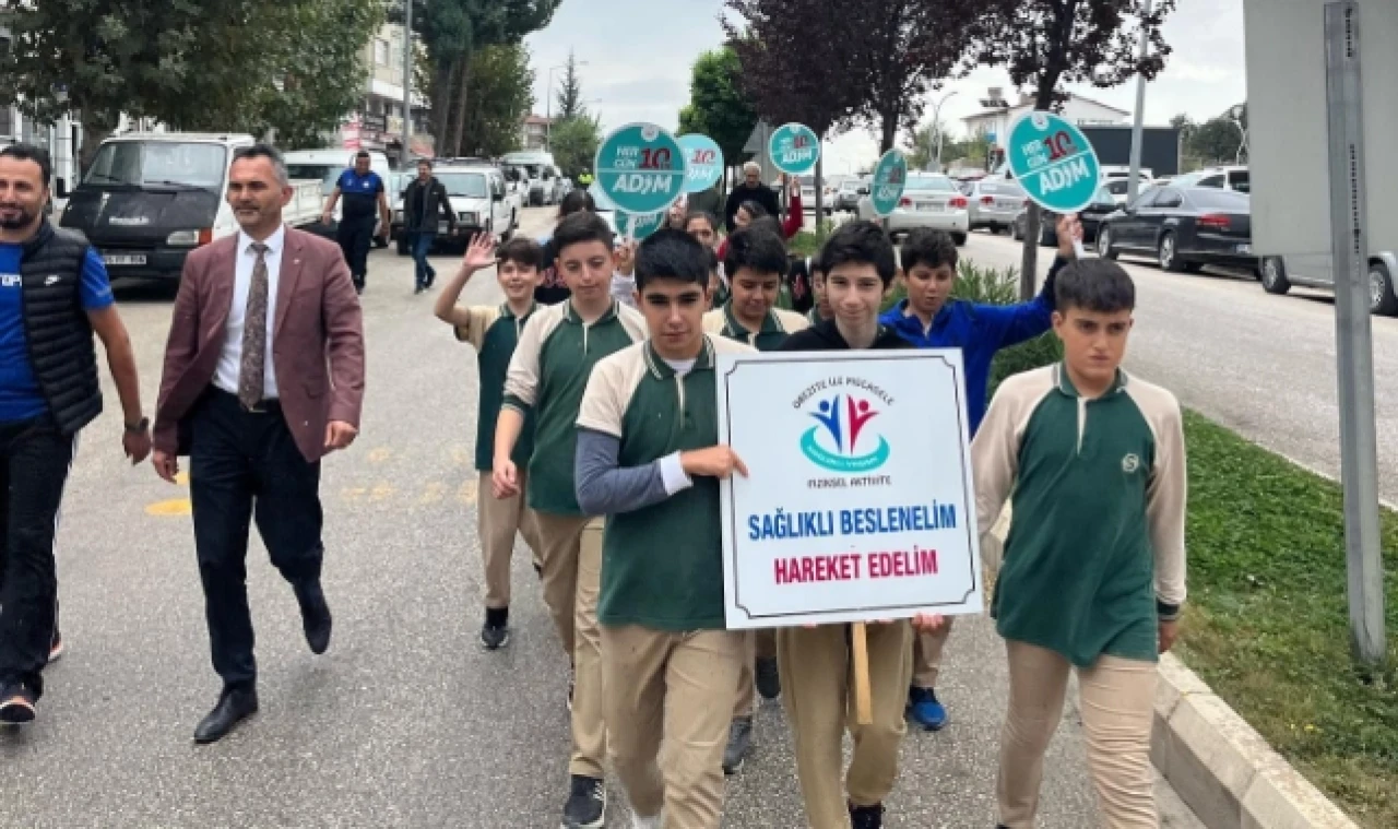 Sağlık yürüyüşü Suluova'da gerçekleştirildi