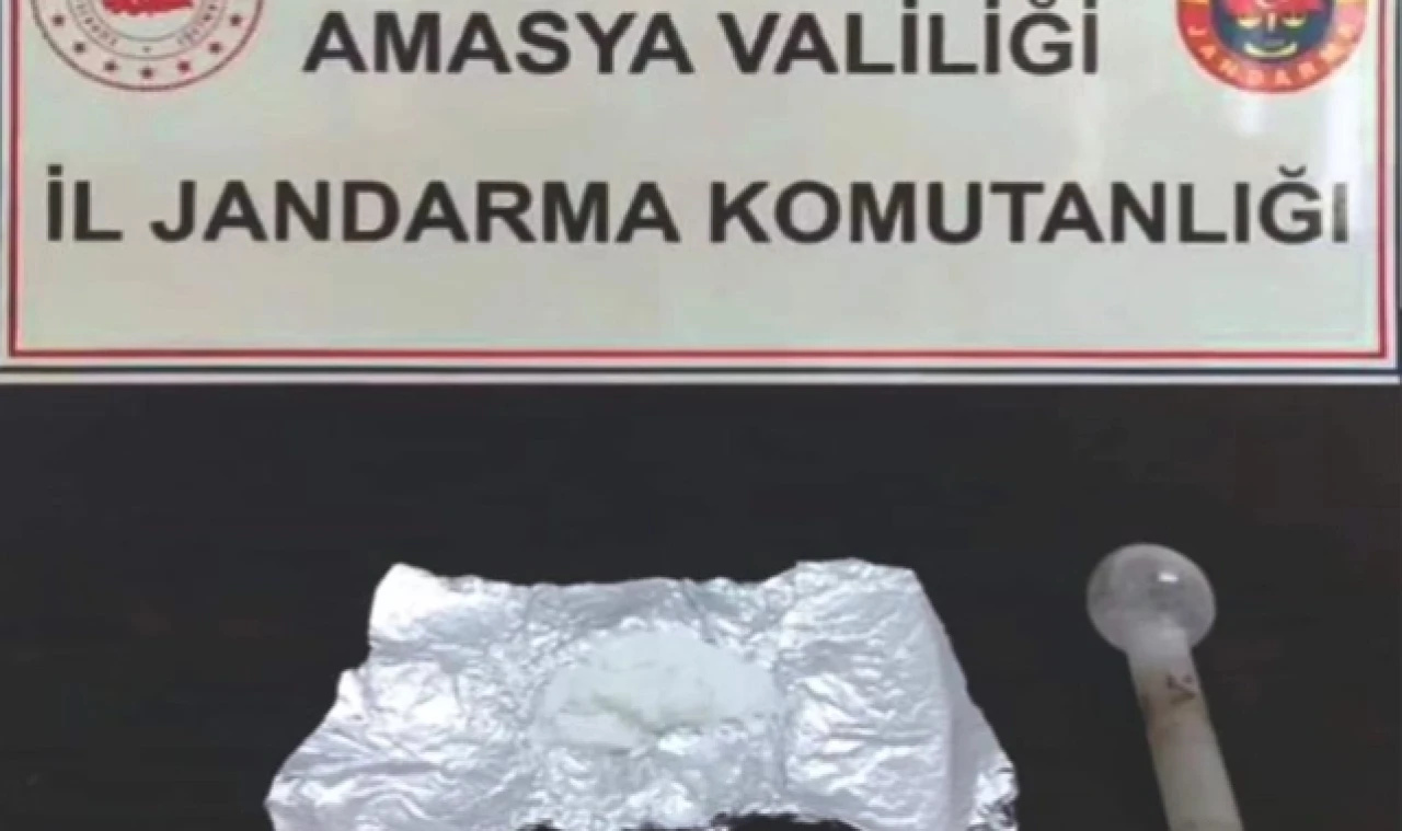 Suluova'da uyuşturucu operasyonunda 2 şahış gözaltına alındı