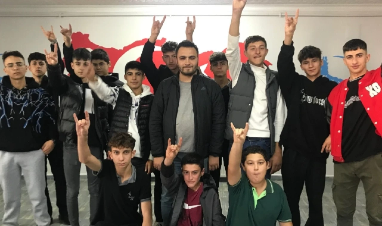 Ülkü Ocakları'nda Cumhuriyet Semineri