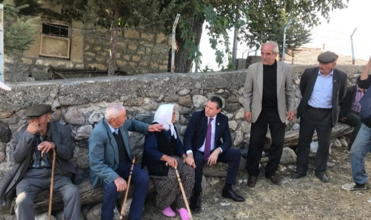 Vekil Karagöz Hamamözü Köylerini Gezdi