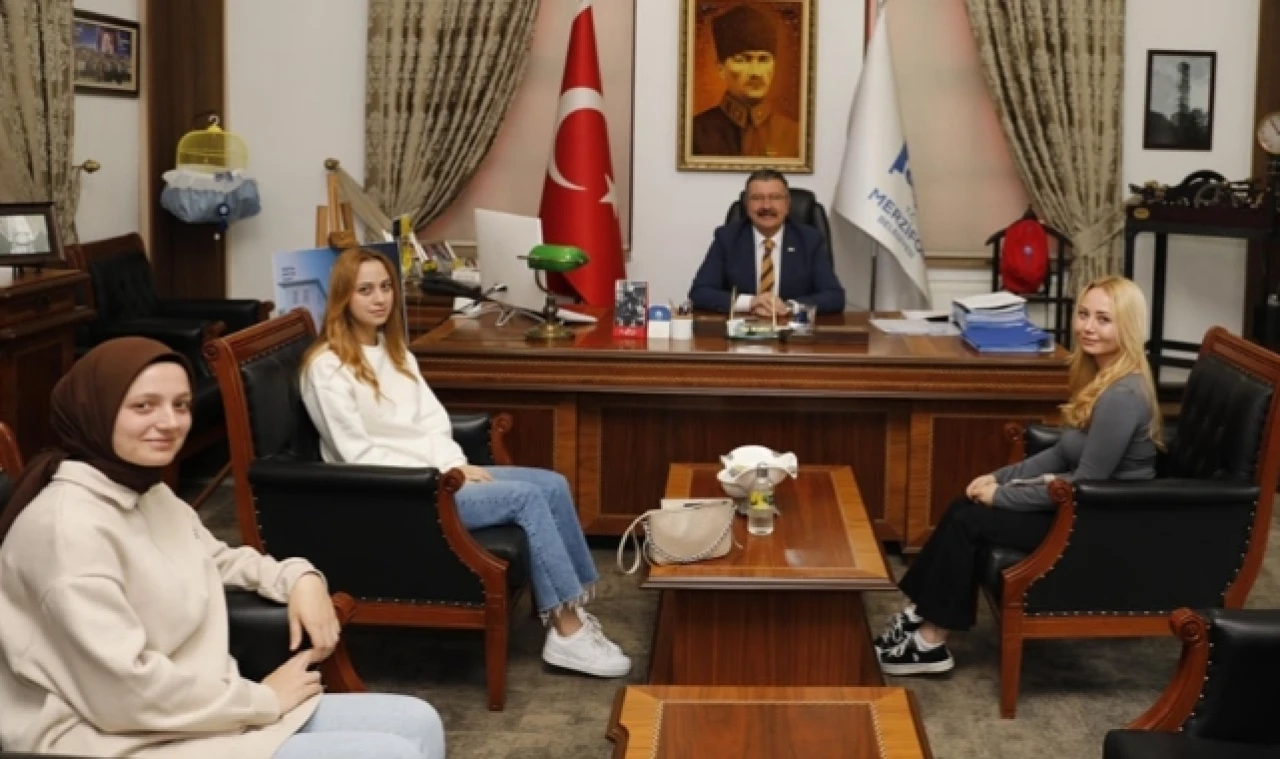 Geleceğin yöneticileri Başkan Kargı ile bir araya  geldi