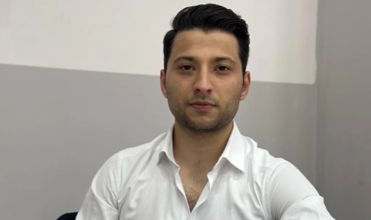 Hem 25 yaşında hem Üniversite mezunu muhtar adayı