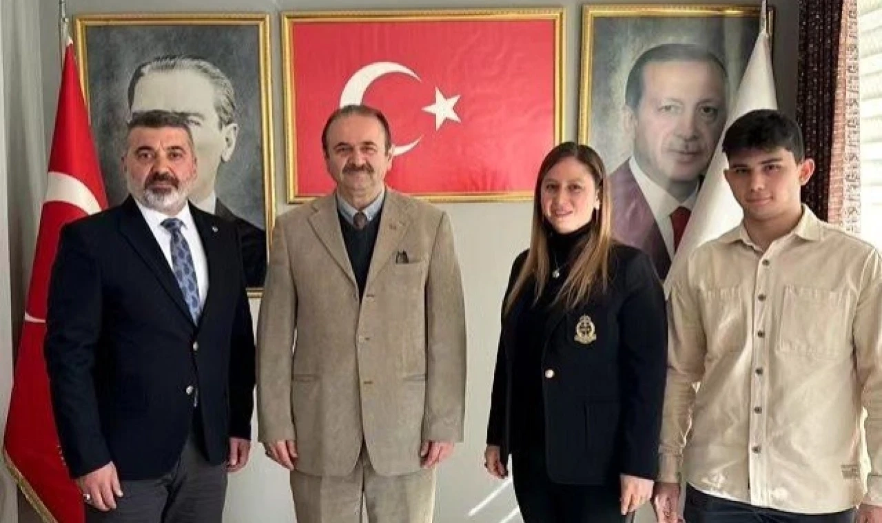 Hökelek Aday Adaylığını Açıkladı