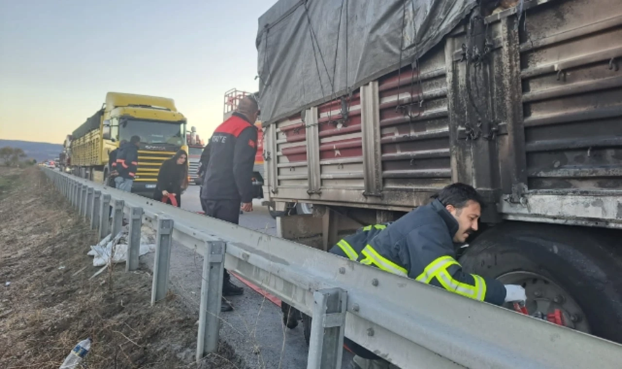 Merzifon'da tır yangını