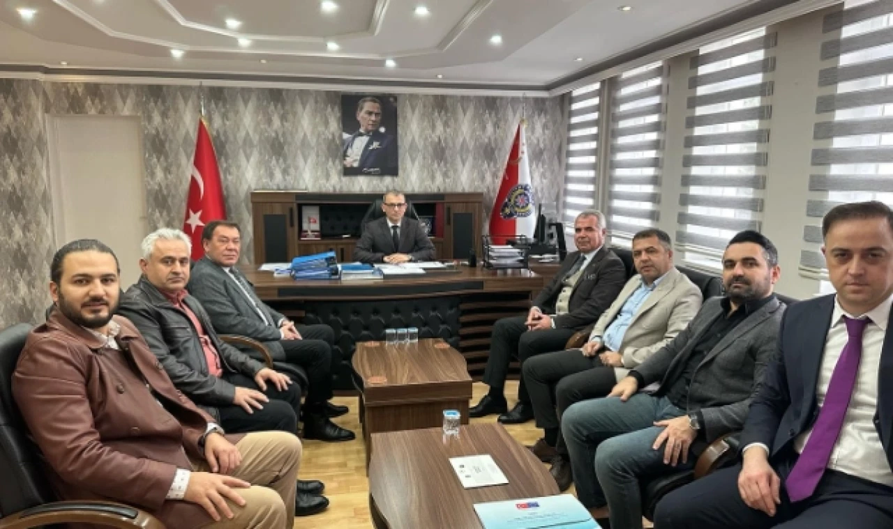 Merzifon Ticaret ve Sanayi Odası yeni emniyet müdürünü makamında ziyaret etti