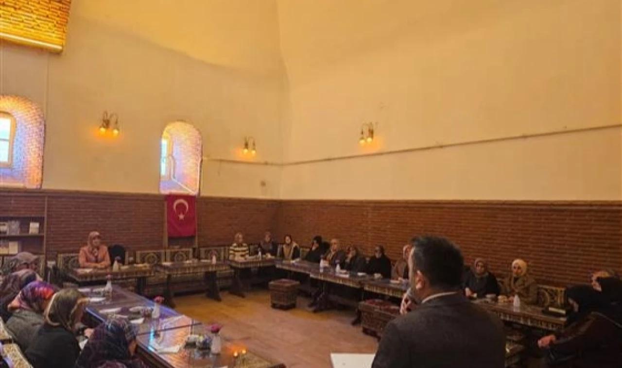 Şehit Ailelerine Özel Dua Programı Düzenlendi